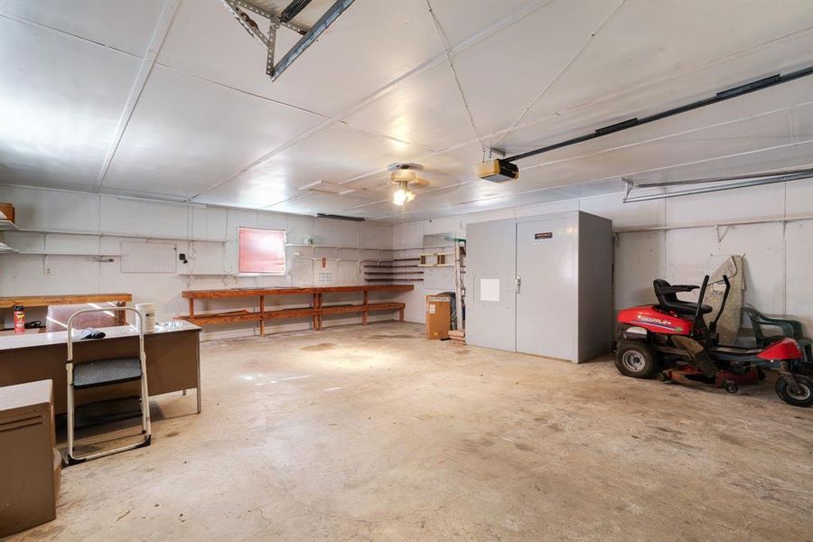 Image 21 of a home in .