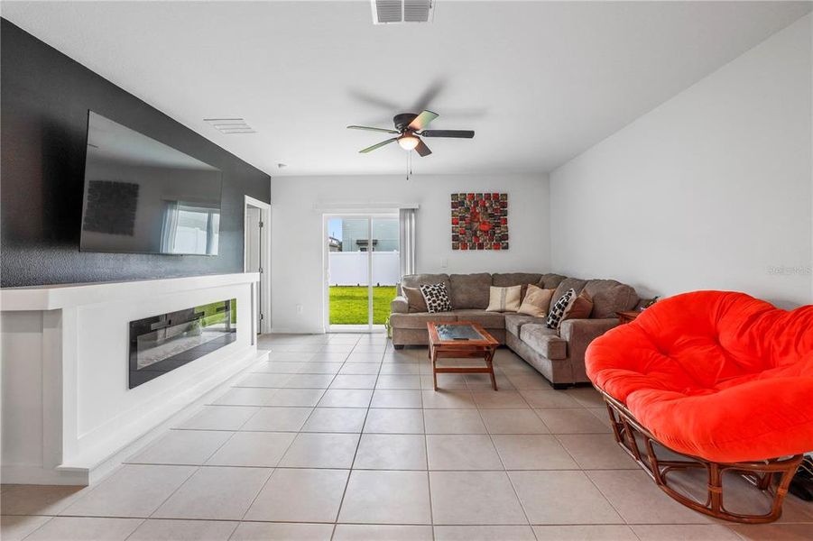 Furnished interior view inside a new home in Cypress Point at Lake Parker, Lakeland (Image 21).