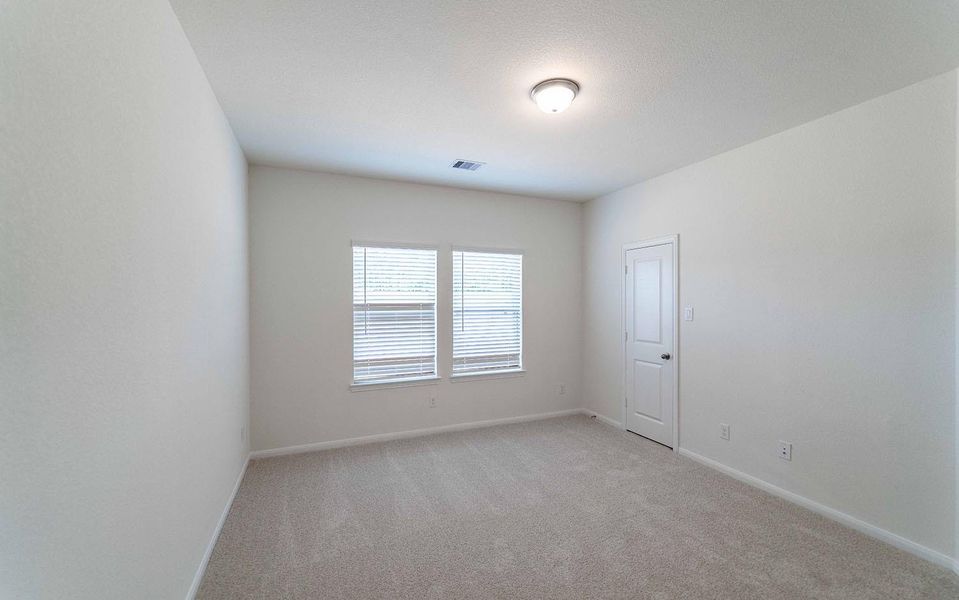 Spacious, unfurnished interior of a new home in Cielo, Conroe (Image 11). Spacious, unfurnished interior of a new home in Cielo, Conroe (Image 11).
