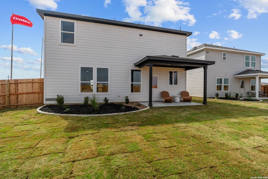Exterior details and patio area of a home in , San Antonio (Image 21).