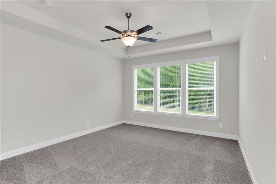 Spacious, unfurnished interior of a new home in Waters Edge, Mansfield (Image 6).