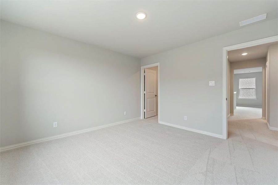 Spacious, unfurnished interior of a new home in Liberty Pointe, Gainesville (Image 28). Spacious, unfurnished interior of a new home in Liberty Pointe, Gainesville (Image 28).