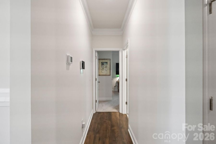 Spacious, unfurnished interior of a new home in Sylvan Creek, Denver (Image 24).