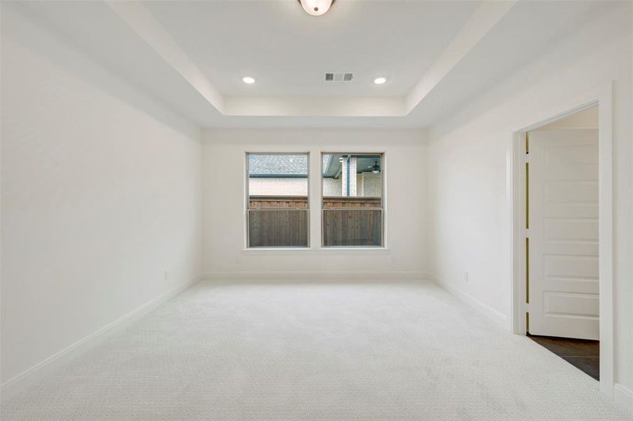 Spacious, unfurnished interior of a new home in Talia – Garden Series, Mesquite (Image 22).