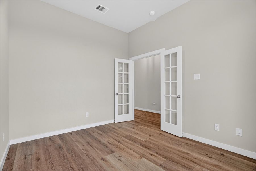 Spacious, unfurnished interior of a new home in Terra Vista Estates, Springtown (Image 22).