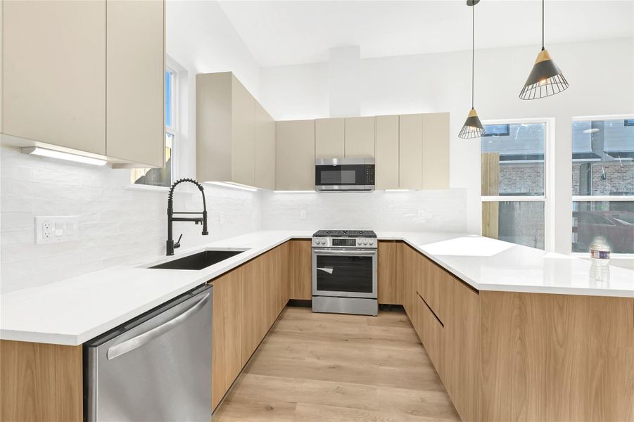 Furnished interior view inside a new home in , Houston (Image 11). Furnished interior view inside a new home in , Houston (Image 11).