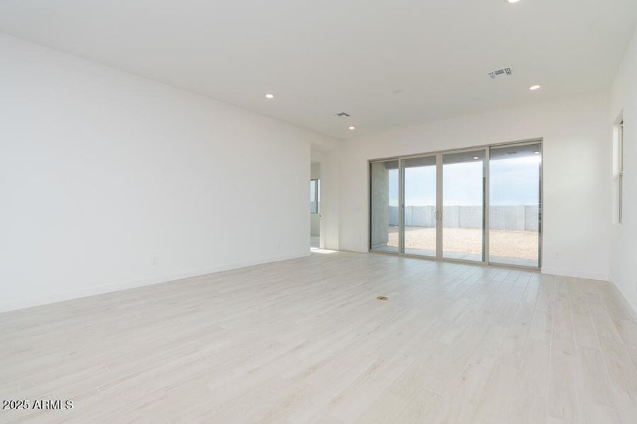 Tri Pointe Soleo 647 - Great Room Dining