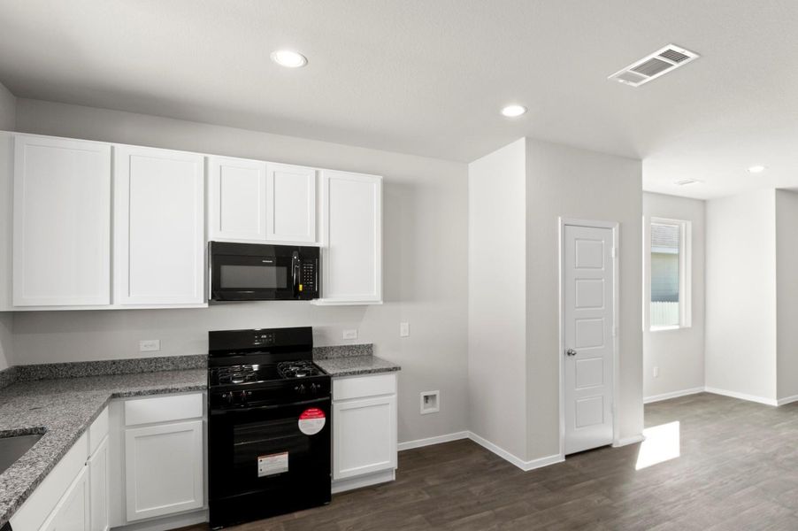 Furnished interior view inside a new home in Casetta Ranch, Kyle (Image 10).