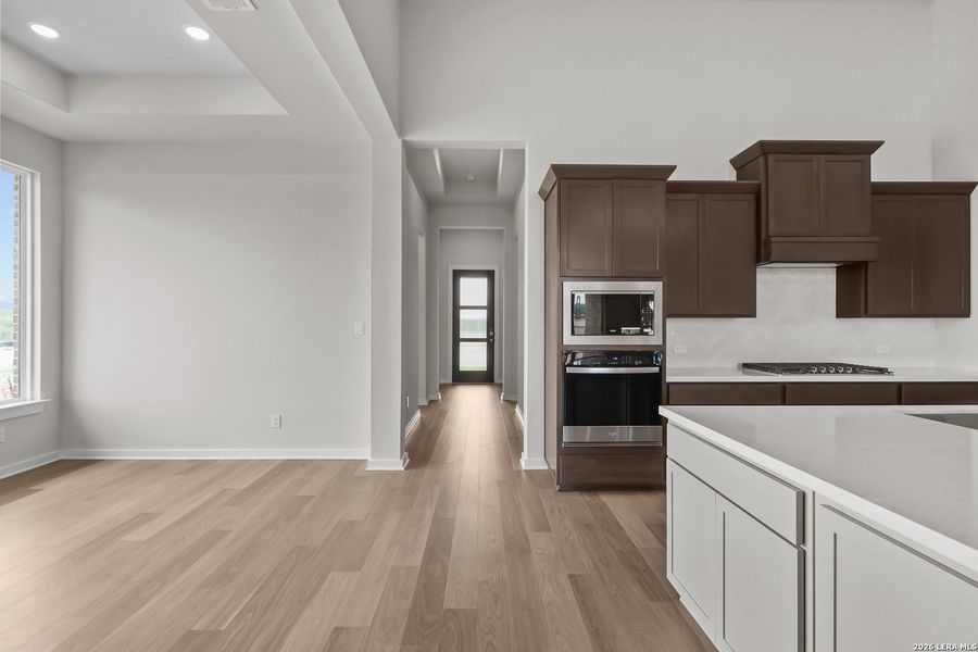 Furnished interior view inside a new home in Buffalo Crossing, Cibolo (Image 6).