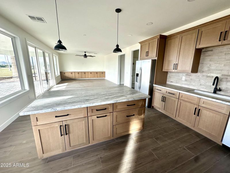 Lema kitchen to living Lema kitchen to living