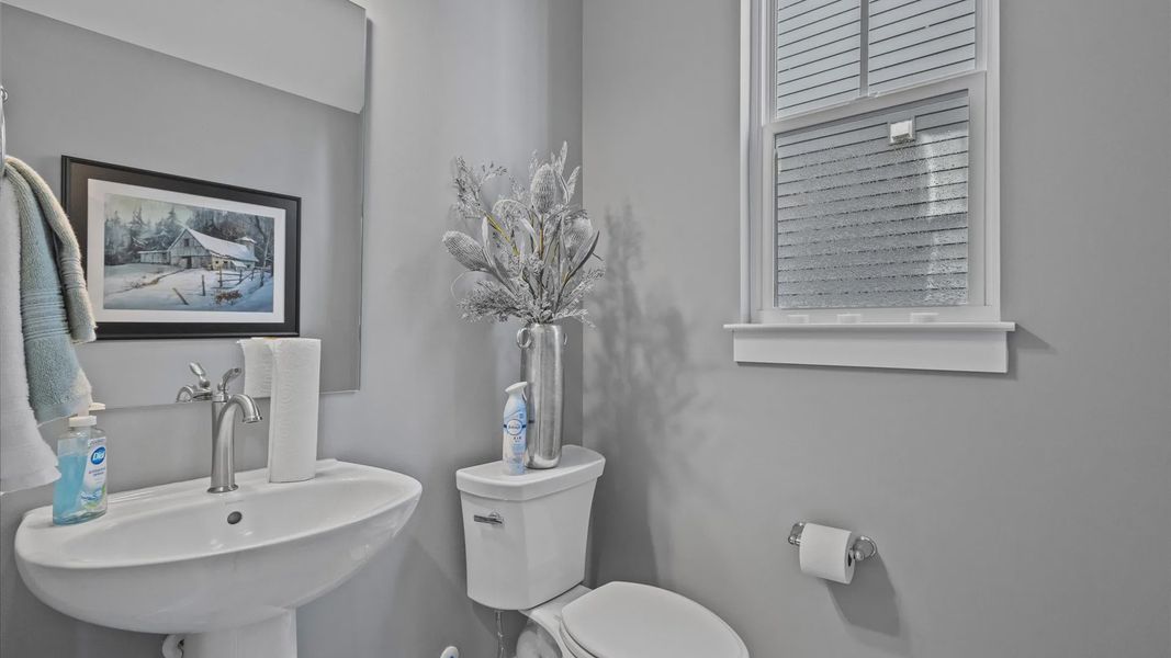 Mint home plan half powder bath on first floor