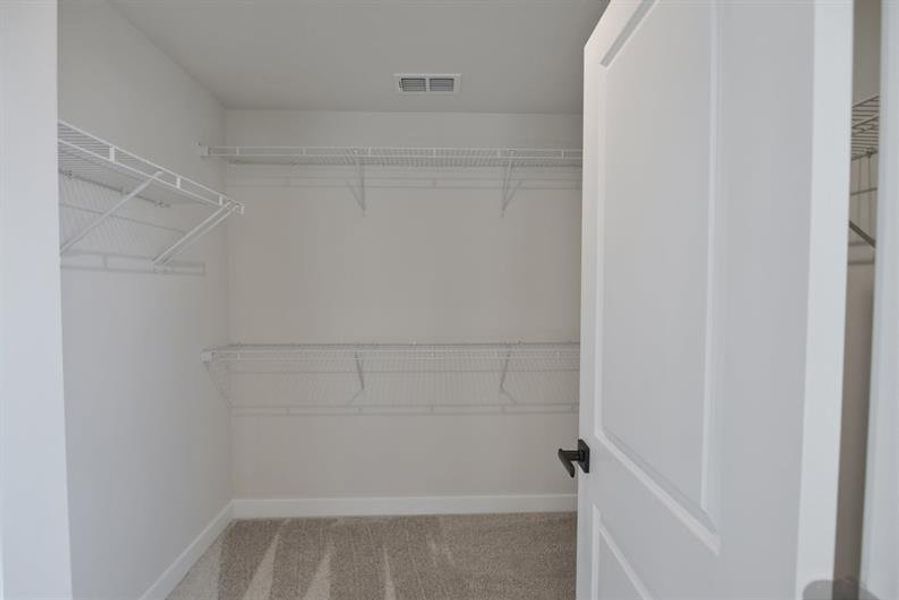 Spacious, unfurnished interior of a new home in Berkeley, Spartanburg (Image 24).