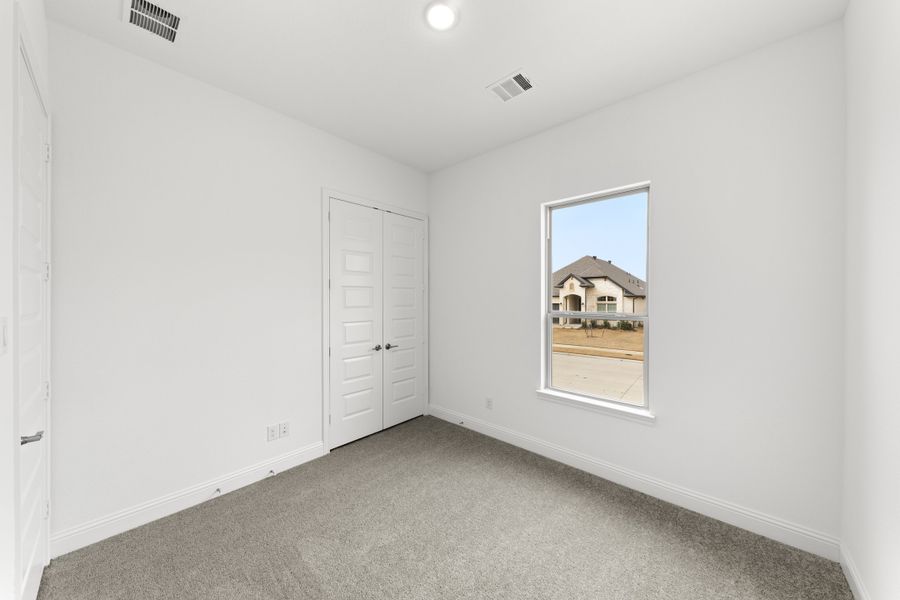 Representative unfurnished interior of a home built from the Brookstone I by Sandlin Homes in Timberbrook, Justin (Image 26).