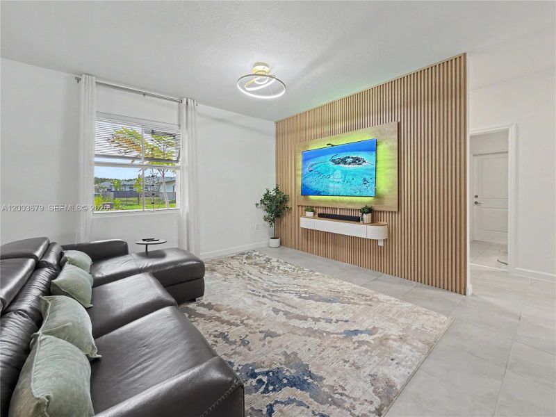 Community amenities in , Miami (Image 43).