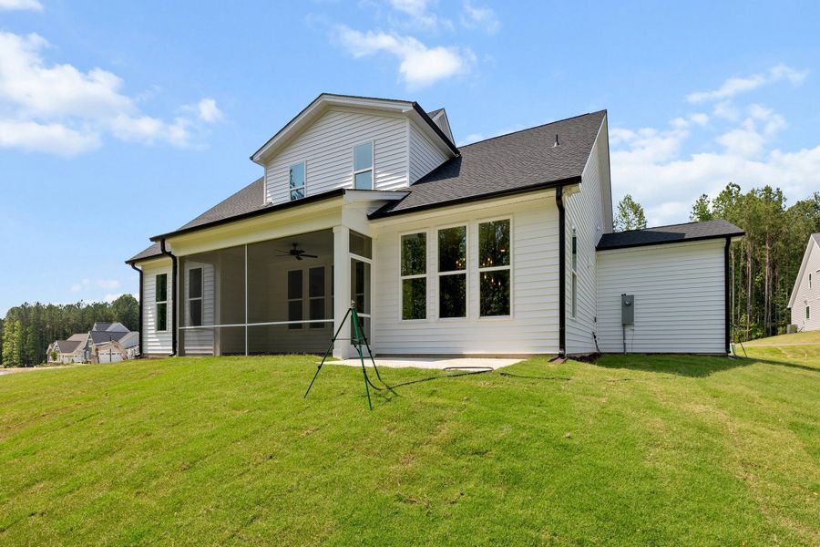 Representative exterior details of a home built from the The Chandler by RobuckHomes in Baylee Ridge, Selma (Image 83).