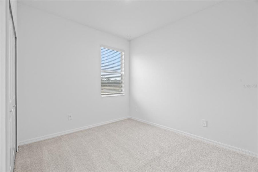 Spacious, unfurnished interior of a new home in Angeline, Land O' Lakes (Image 14).