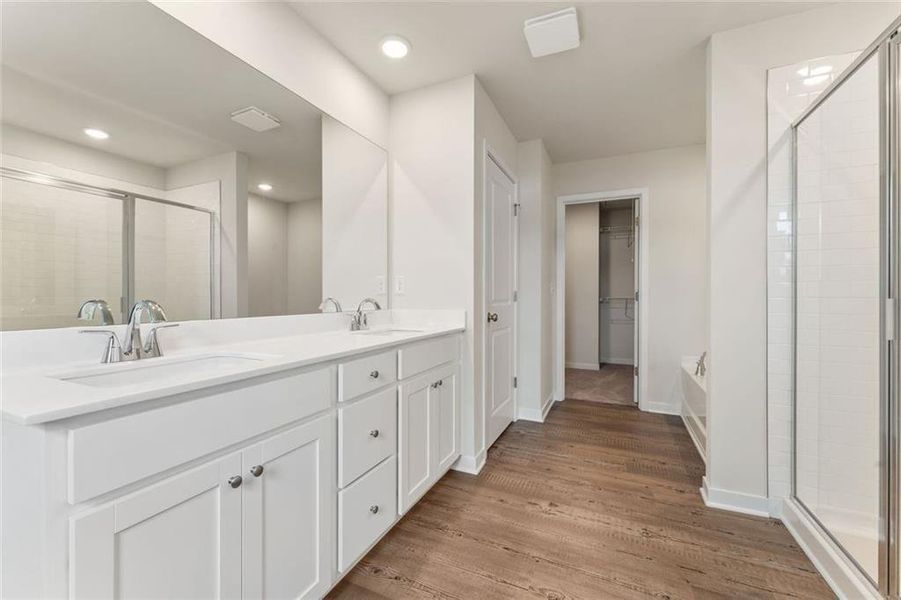 Furnished interior view inside a new home in Magnolia Square, Austell (Image 6).