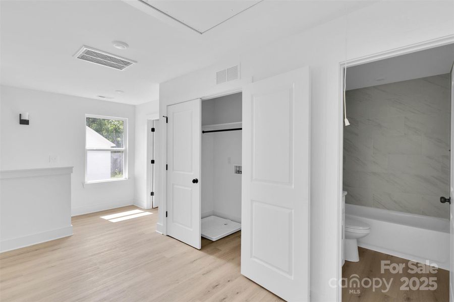 Image 27 of a home in .