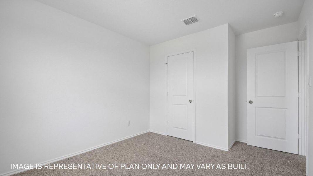 Spacious, unfurnished interior of a new home in Valverde, Bastrop (Image 19).