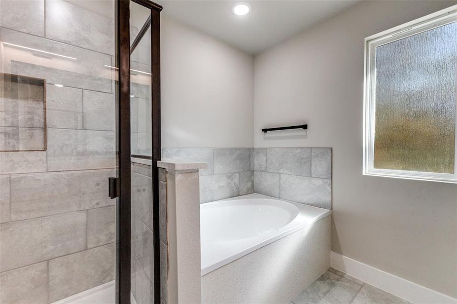 Furnished interior view inside a new home in , Dallas (Image 12).