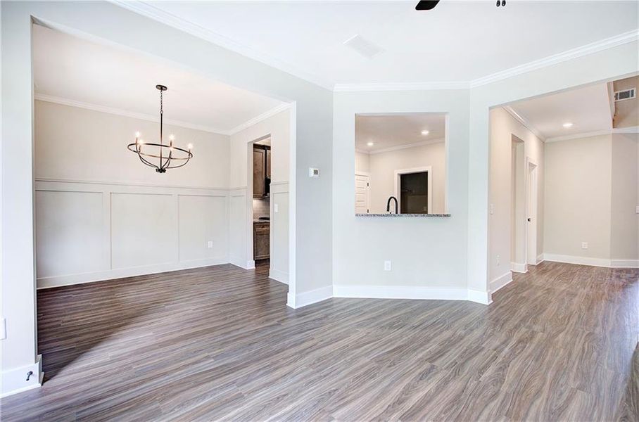 Spacious, unfurnished interior of a new home in , Cartersville (Image 18).