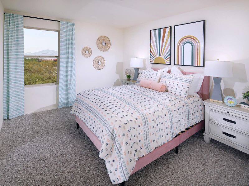 Furnished interior view inside a new home in Hanson Ridge, Vail (Image 13).