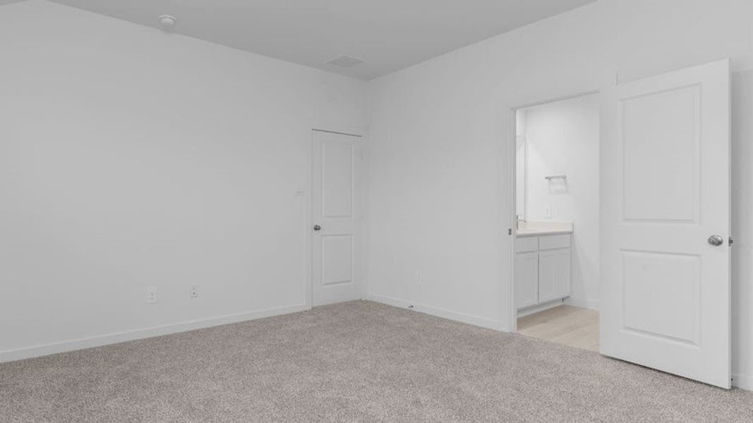 Spacious, unfurnished interior of a new home in Tamarron, Fulshear (Image 30). Spacious, unfurnished interior of a new home in Tamarron, Fulshear (Image 30).