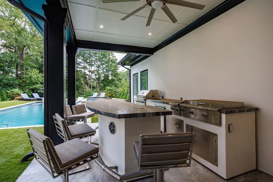 Exterior details and patio area of a home in , Brookhaven (Image 4).