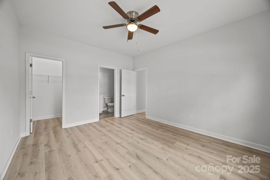 Spacious, unfurnished interior of a new home in , Gastonia (Image 15).