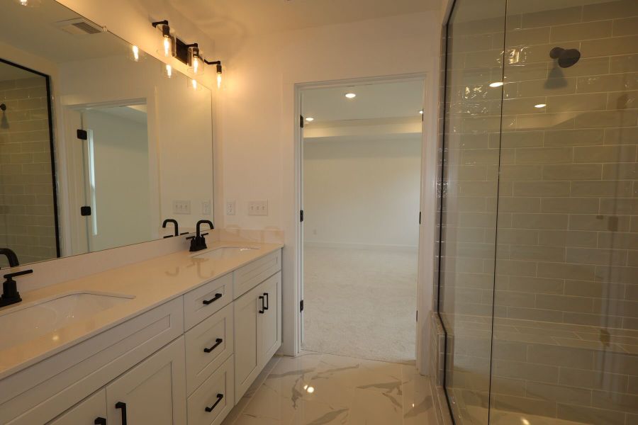 Owner's Bathroom