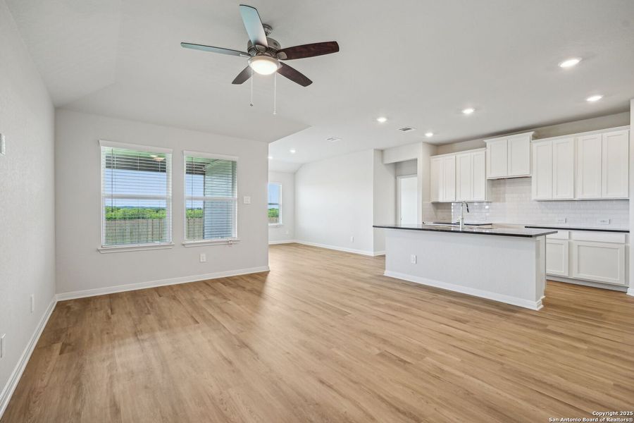 Spacious, unfurnished interior of a new home in Scenic Crest - Premier Series, Boerne (Image 35). Spacious, unfurnished interior of a new home in Scenic Crest - Premier Series, Boerne (Image 35).