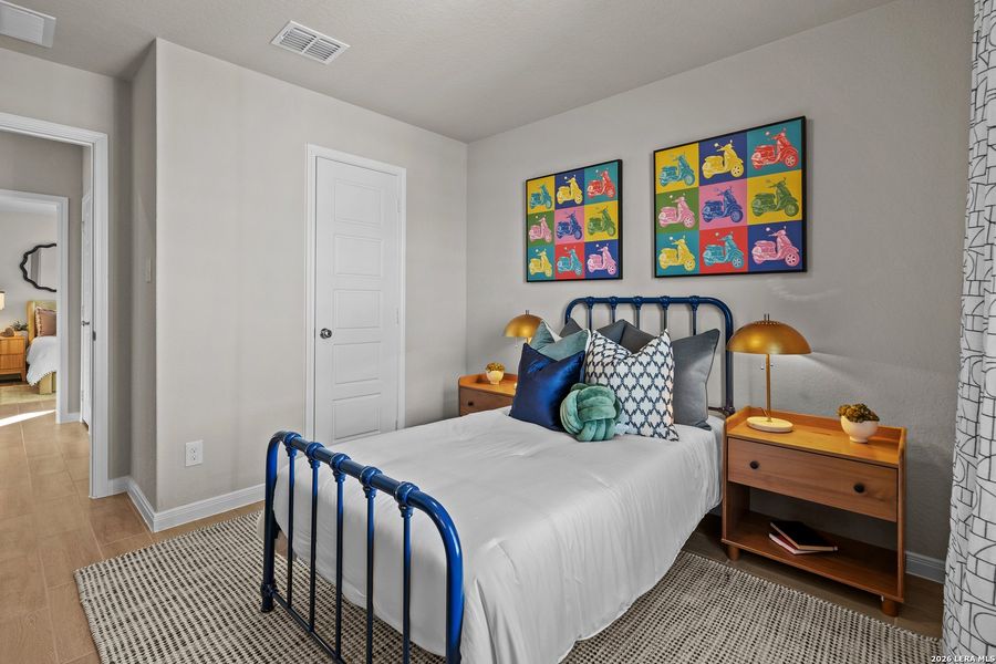 Furnished interior view inside a new home in Hunters Ranch, San Antonio (Image 33).