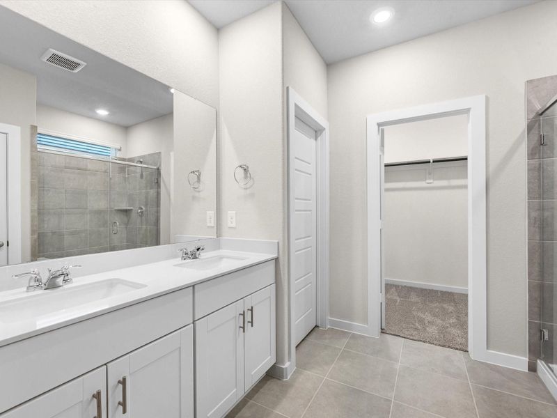 Furnished interior view inside a new home in Montgomery Oaks - Premier, Conroe (Image 8).