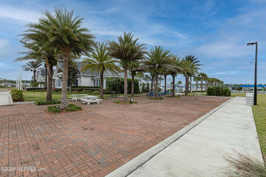Community amenities in Beacon Lake, St. Augustine (Image 82).