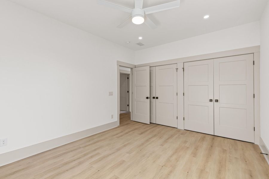 Spacious, unfurnished interior of a new home in , Charleston (Image 46). Spacious, unfurnished interior of a new home in , Charleston (Image 46).