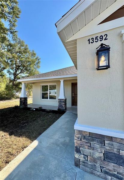 Exterior details and patio area of a home in , Dunnellon (Image 4). Exterior details and patio area of a home in , Dunnellon (Image 4).