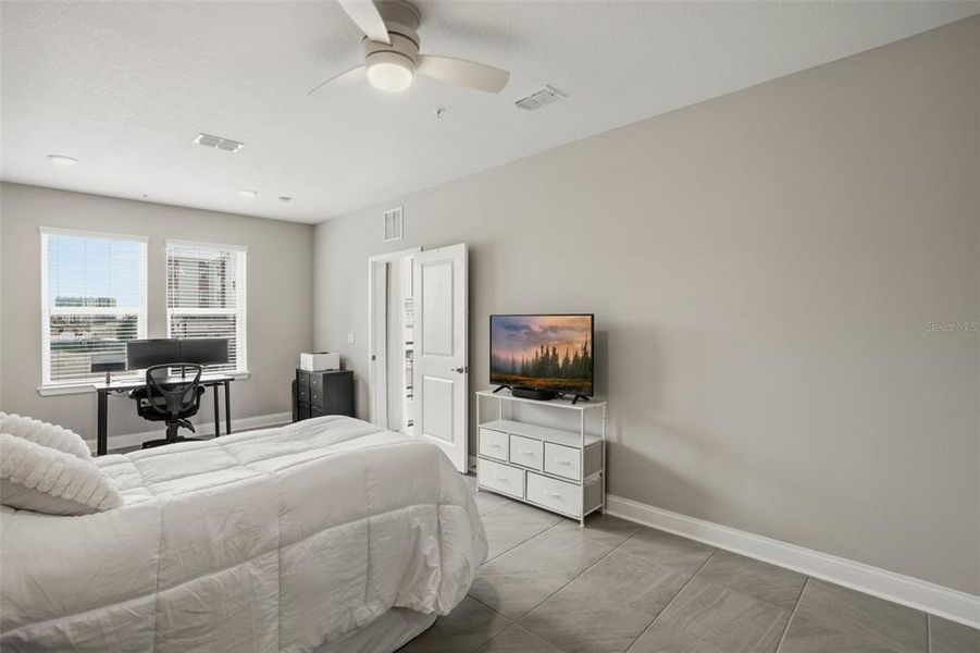 Furnished interior view inside a new home in Gatherings® of Lake Nona, Orlando (Image 16).