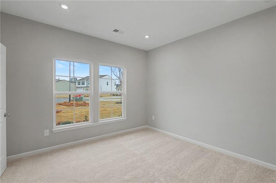 Spacious, unfurnished interior of a new home in Crossvine Estates, Braselton (Image 35).