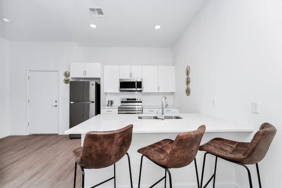 Furnished interior view inside a new home in , Davenport (Image 32).
