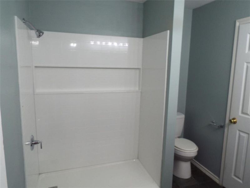 Furnished interior view inside a new home in , Gun Barrel City (Image 3).