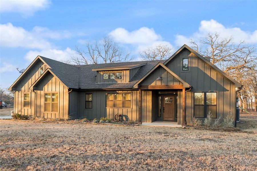 Front exterior of a new home in , Edgewood, TX, highlighting curb appeal (Image 1). Front exterior of a new home in , Edgewood, TX, highlighting curb appeal (Image 1).