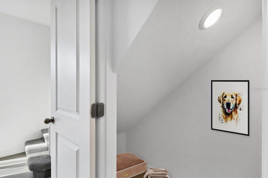 Close-up of interior finishes inside a home in , Bradenton (Image 19). Close-up of interior finishes inside a home in , Bradenton (Image 19).