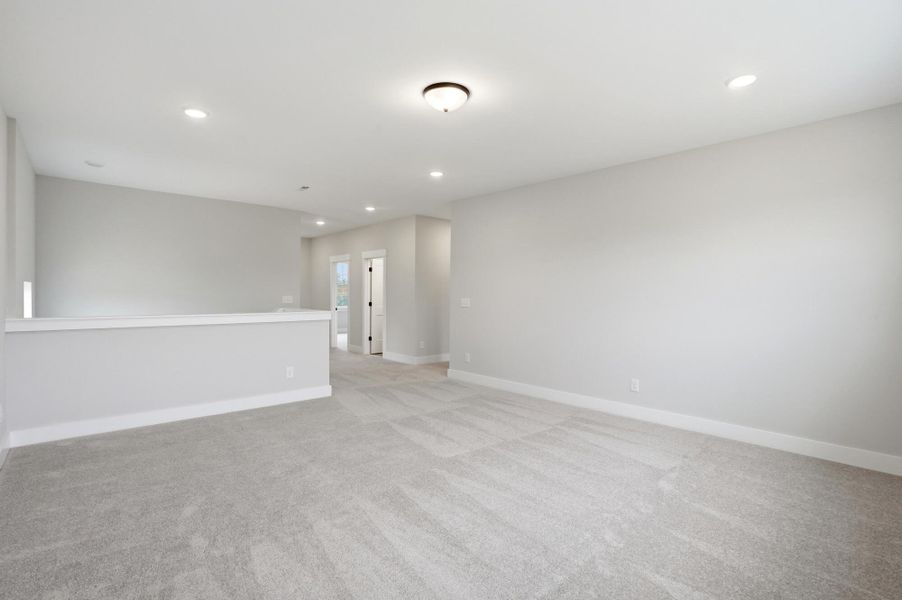 Spacious, unfurnished interior of a new home in The Enclave at Laurelbrook, Sherrills Ford (Image 14).