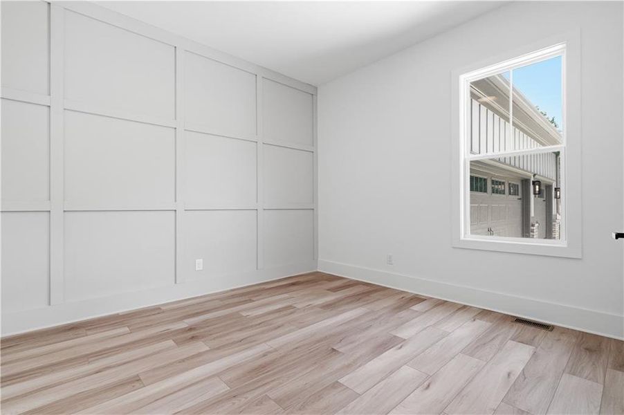 Spacious, unfurnished interior of a new home in , Jefferson (Image 39).