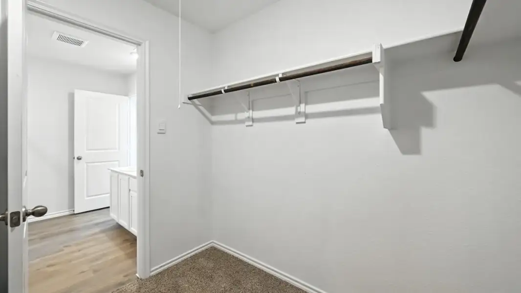 Spacious, unfurnished interior of a new home in Wildcat Ranch, Crandall (Image 15). Spacious, unfurnished interior of a new home in Wildcat Ranch, Crandall (Image 15).