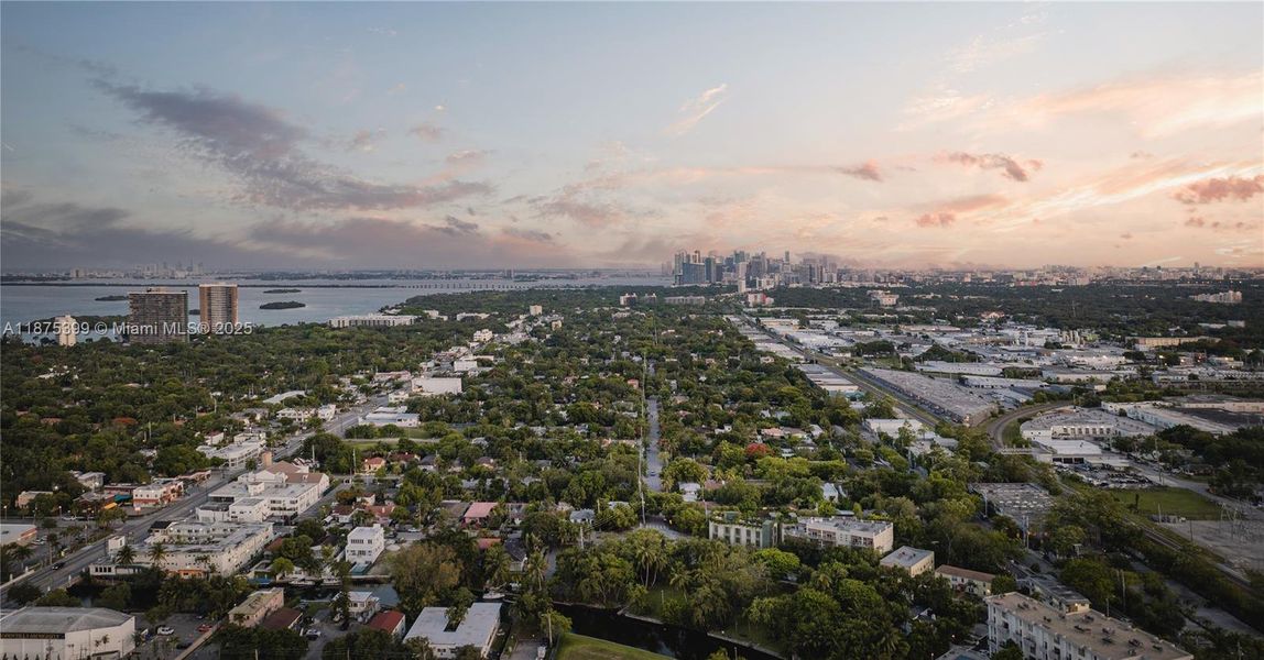 Image 9 of a home in . Image 9 of a home in .