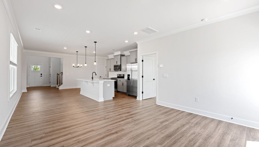 Spacious, unfurnished interior of a new home in Adams Glen, Greenville (Image 18).