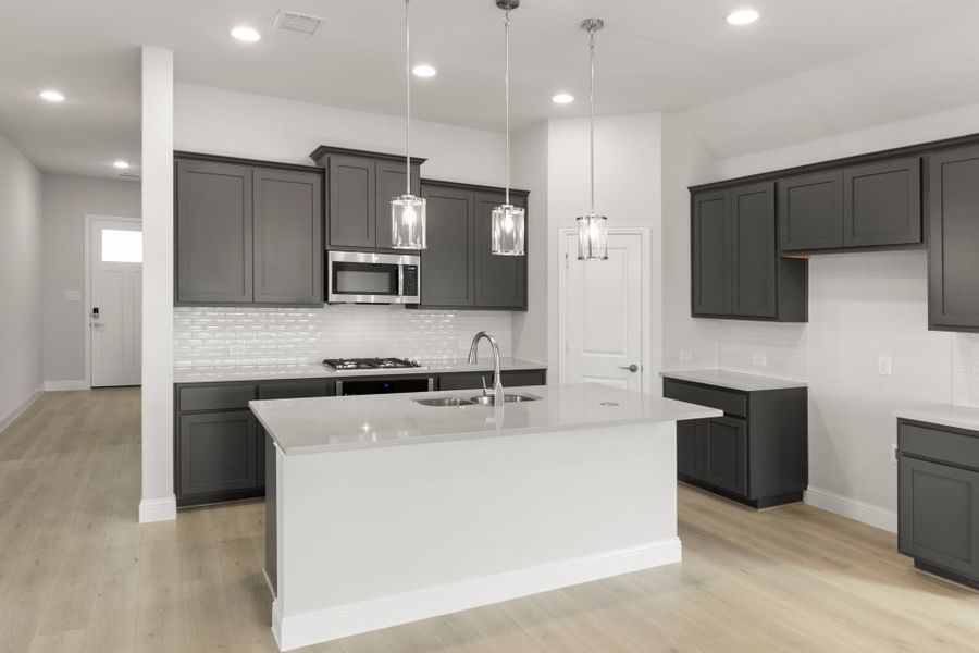 Representative furnished interior of a home built from the Patriot by Rockwell Homes in Walden Pond, Forney (Image 30). Representative furnished interior of a home built from the Patriot by Rockwell Homes in Walden Pond, Forney (Image 30).