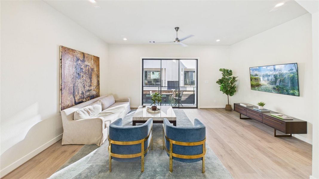 Furnished interior view inside a new home in Willowbend Point, Houston (Image 3). Furnished interior view inside a new home in Willowbend Point, Houston (Image 3).