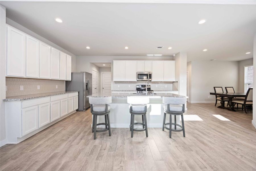 Furnished interior view inside a new home in Eagle Landing, Houston (Image 6). Furnished interior view inside a new home in Eagle Landing, Houston (Image 6).
